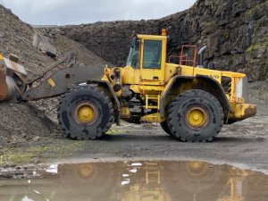 Gummilessari - Volvo L 220E 