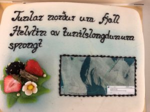 Komið er í helvt við nýggju tunlarnar Norður um Fjall 