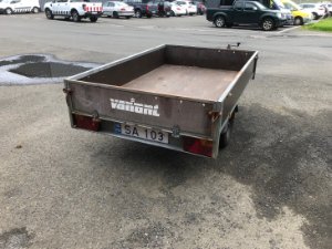Variant viðfestisvognur til sølu