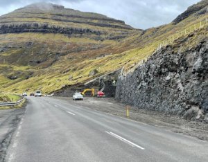 Síðsta skotið í Árnafjarðartunlinum verður týsdagin kl. 14:00 